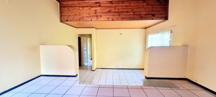 2 Bedroom Property for Sale in Amalinda Eastern Cape